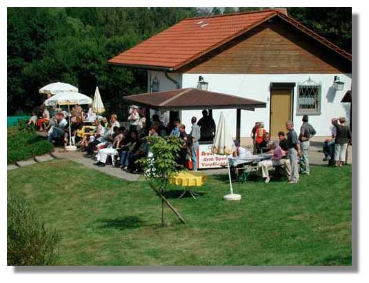 Zuschauer4.jpg (32858 Byte)